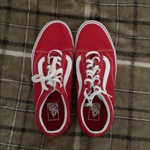 RED TRENDY OLD SKOOL VANS!!!!